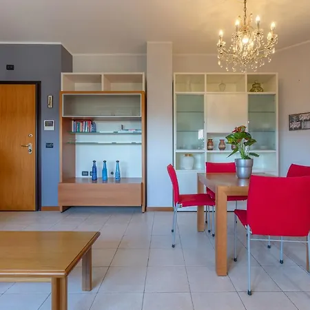 Διαμέρισμα Parco Del Velodromo Comfortable *