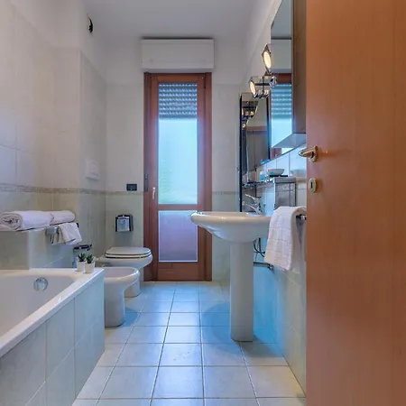 Appartement Parco Del Velodromo Comfortable *