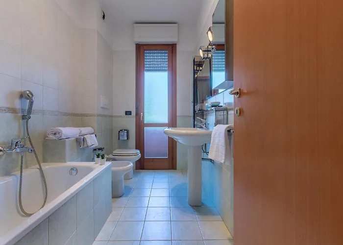 Lägenhet Parco Del Velodromo Comfortable *